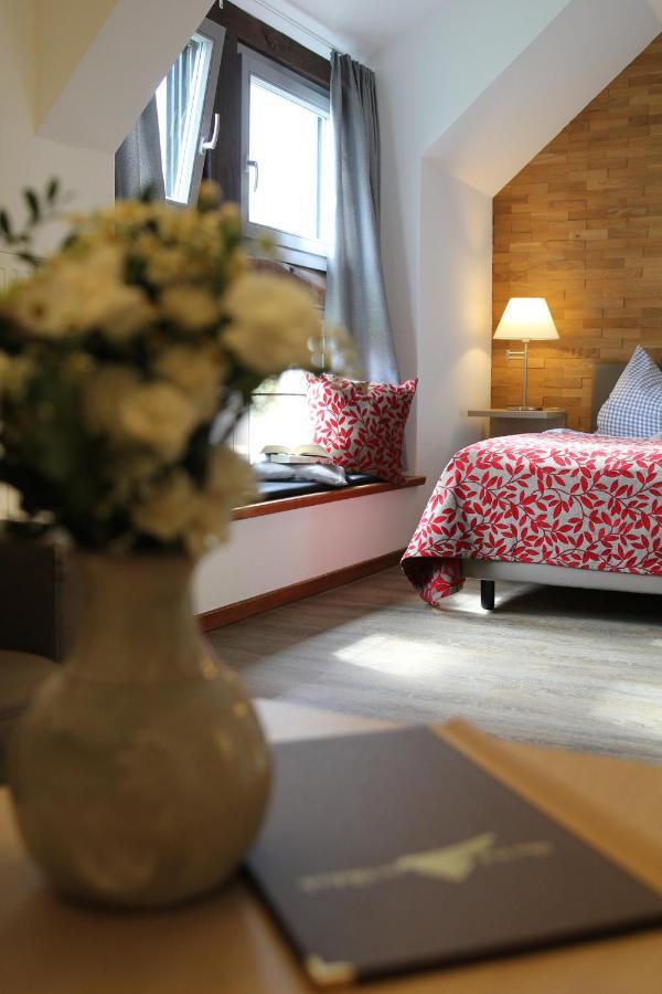 Alter Hof Am Elbdeich Hotel Unbesandten Kültér fotó